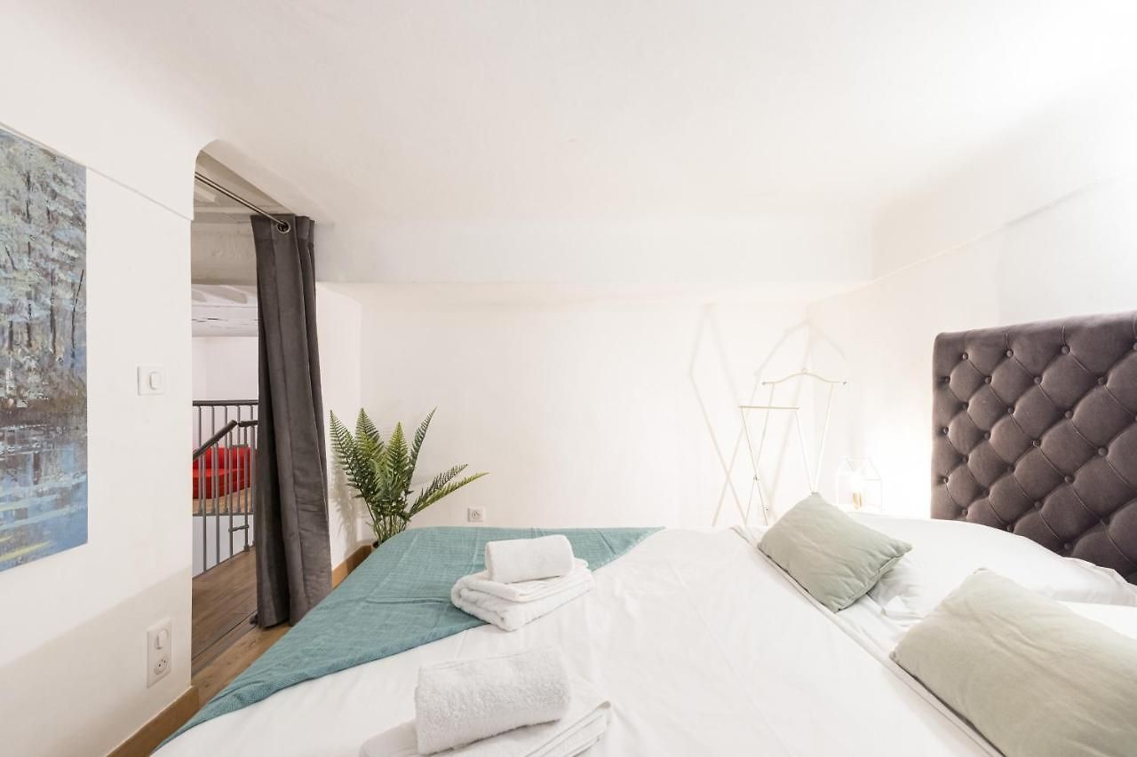 Duplex In Rue De La Préfecture Old Town 2 Bdrs Appartement *