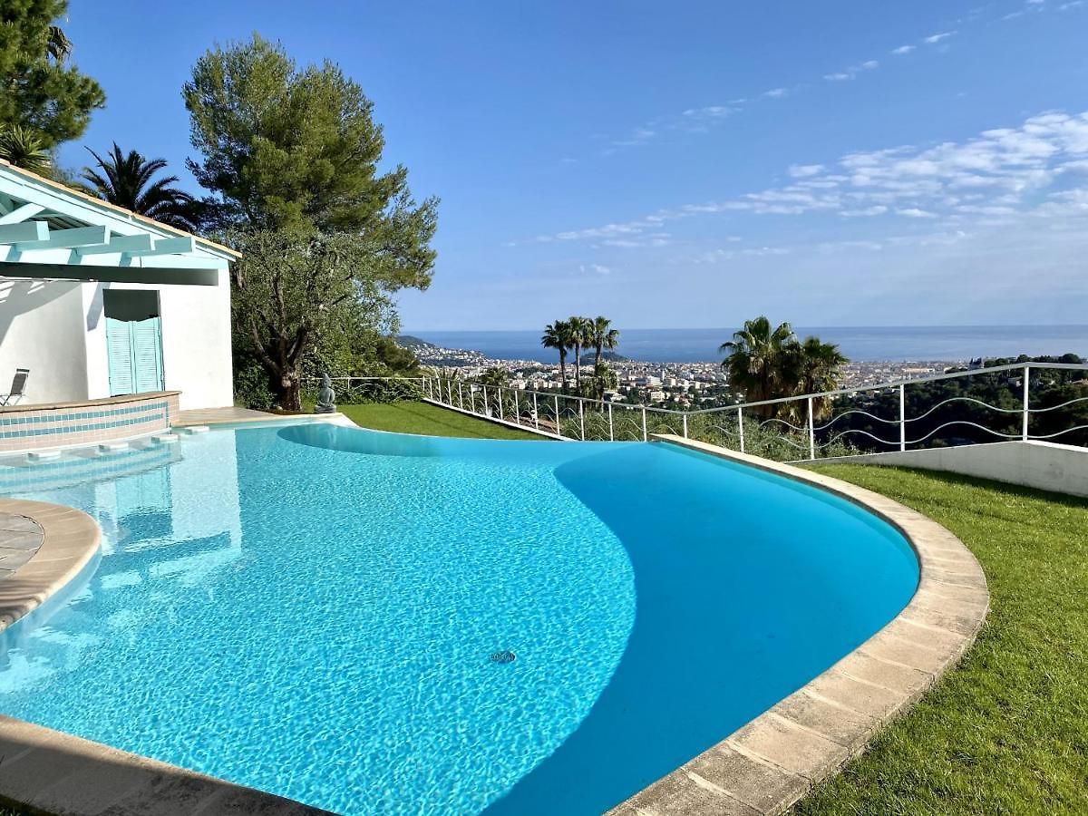 Villa Nice-gairaut By Riviera Homes *