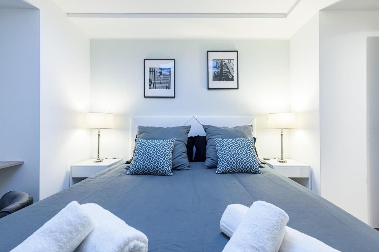 Luxury 3 Bdr Garden & Parking - Angels' Garden Apartment Nice