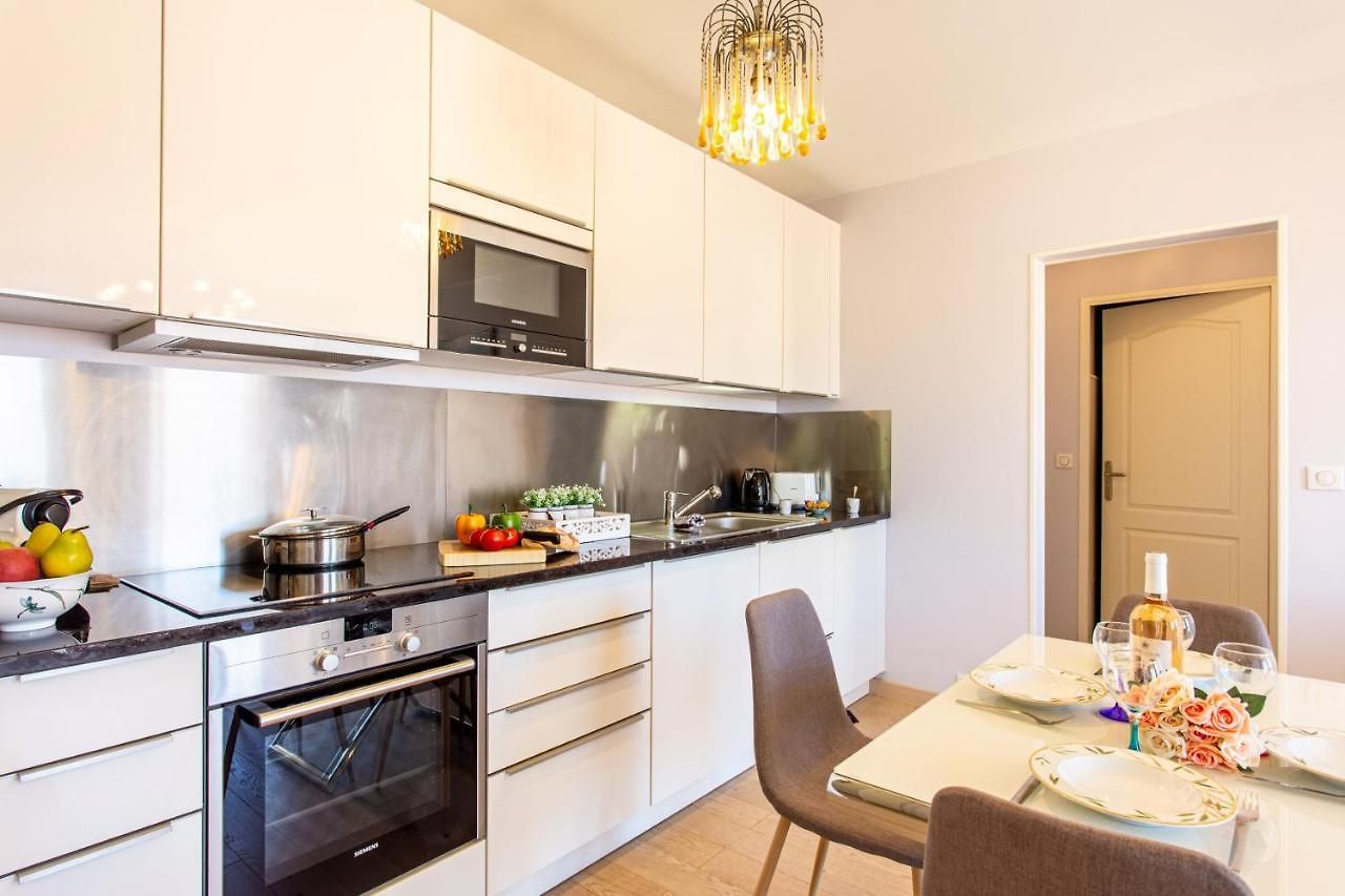 Providence - Elegant F3, Vue Incroyable, Balcon,ascenseur, Wifi *