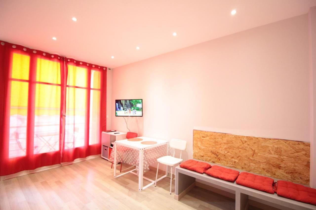 Red Buffa Appartement *