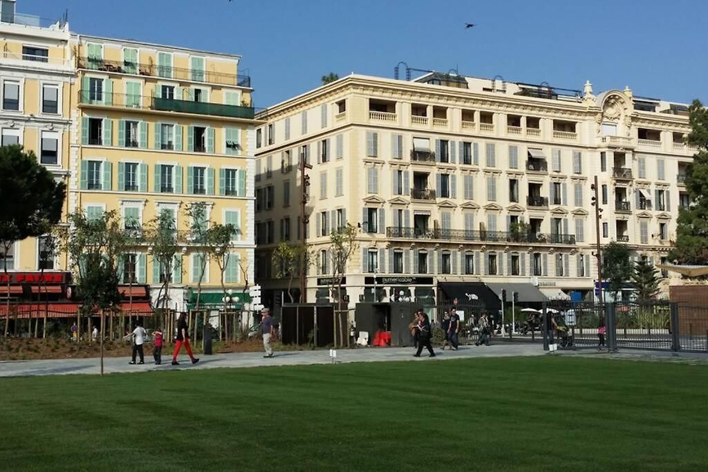 Spacious 3 Bedroom Flat Center - Magnificent View
