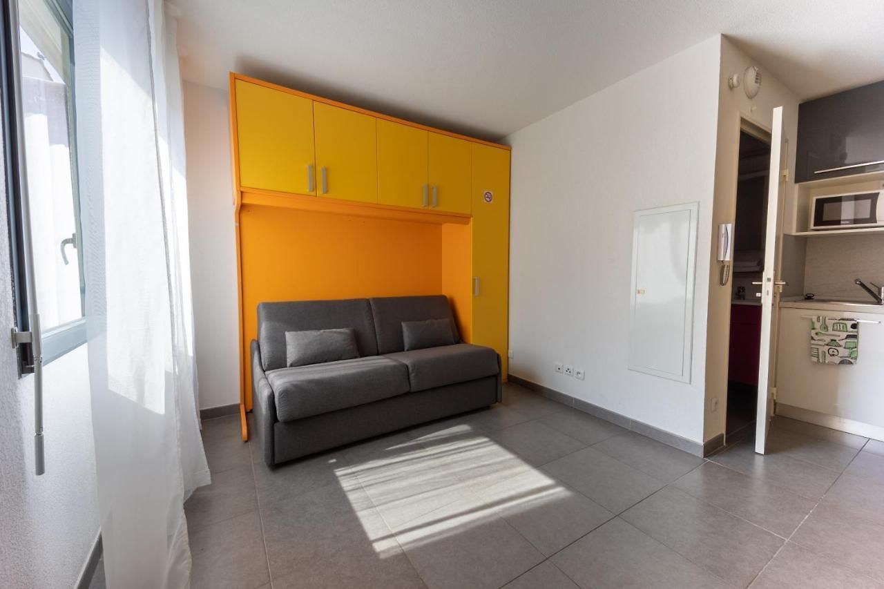 Le Campus Aparthotel 3*