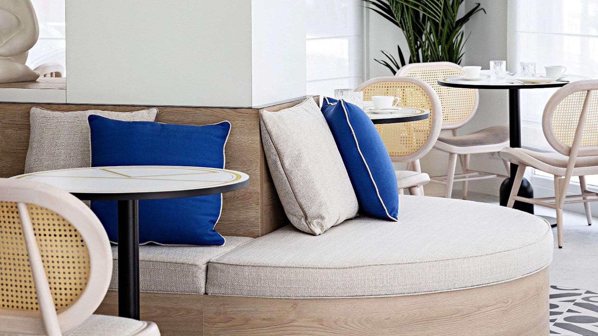 Le Riviera Collection, Signature Collection By Western Hotel