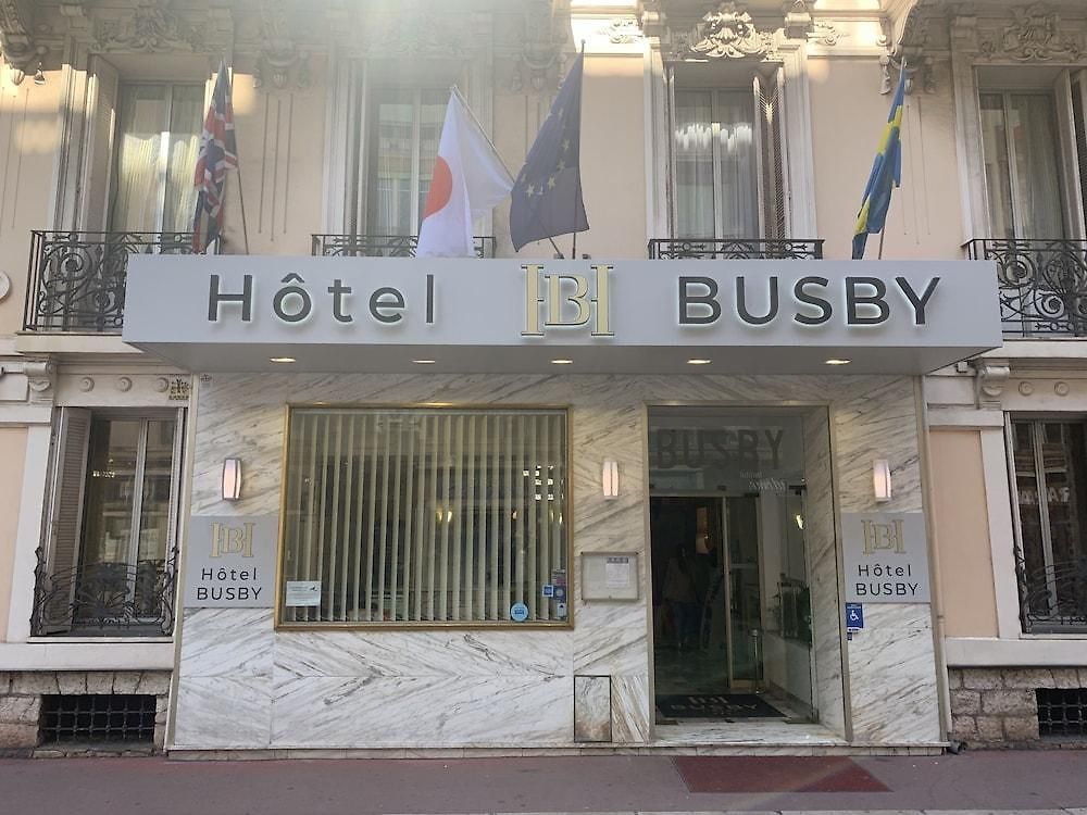 Busby 3*