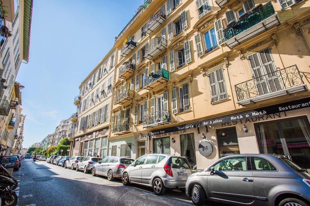 Le Foch Ap4244 By Riviera Homes Appartement