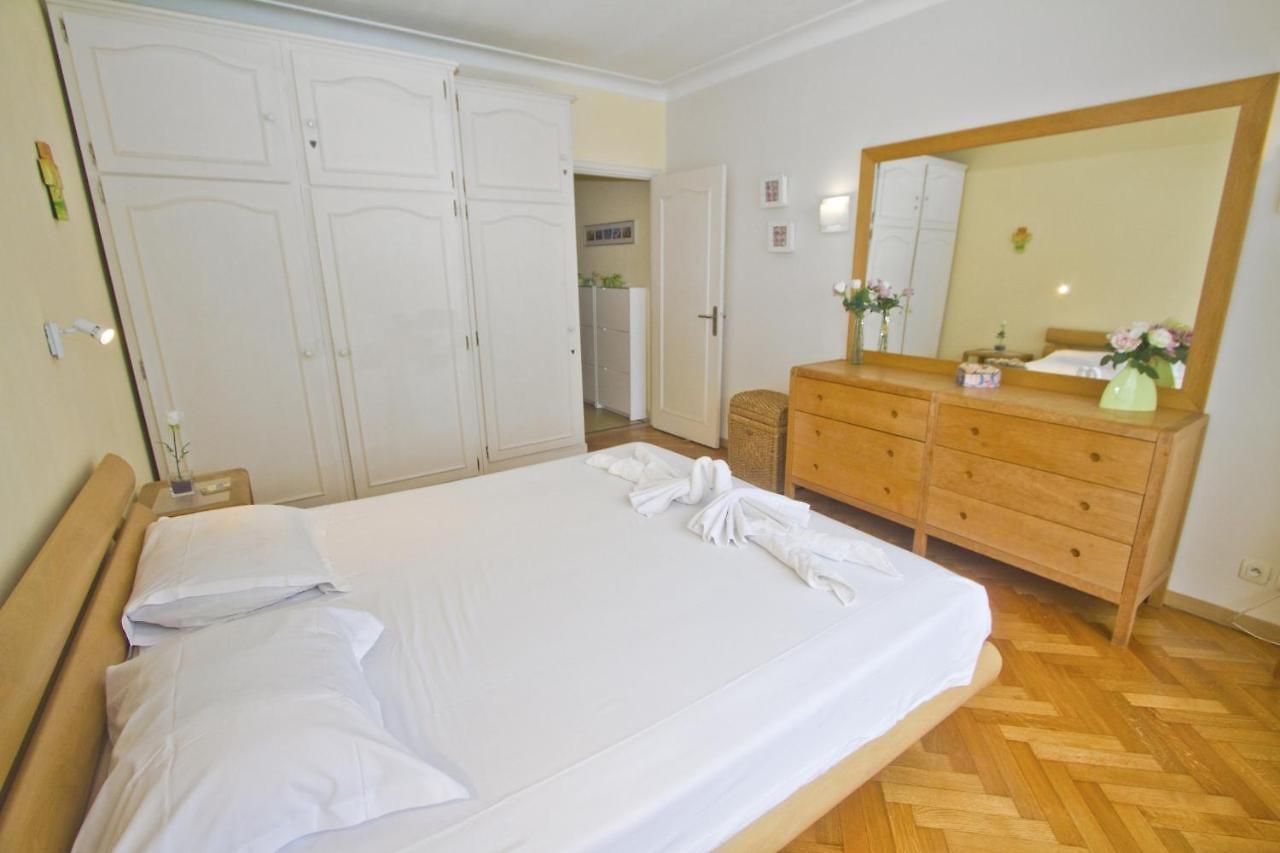 Top Floor Miramar Sea Front Appartement