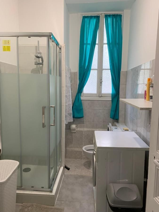 2 Jolies Chambres Centre Nice A 50 Euros Par Chambre Guest house Nice