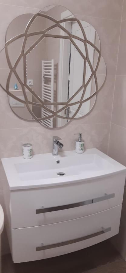Large Beautiful Near The Negresco Appartement *