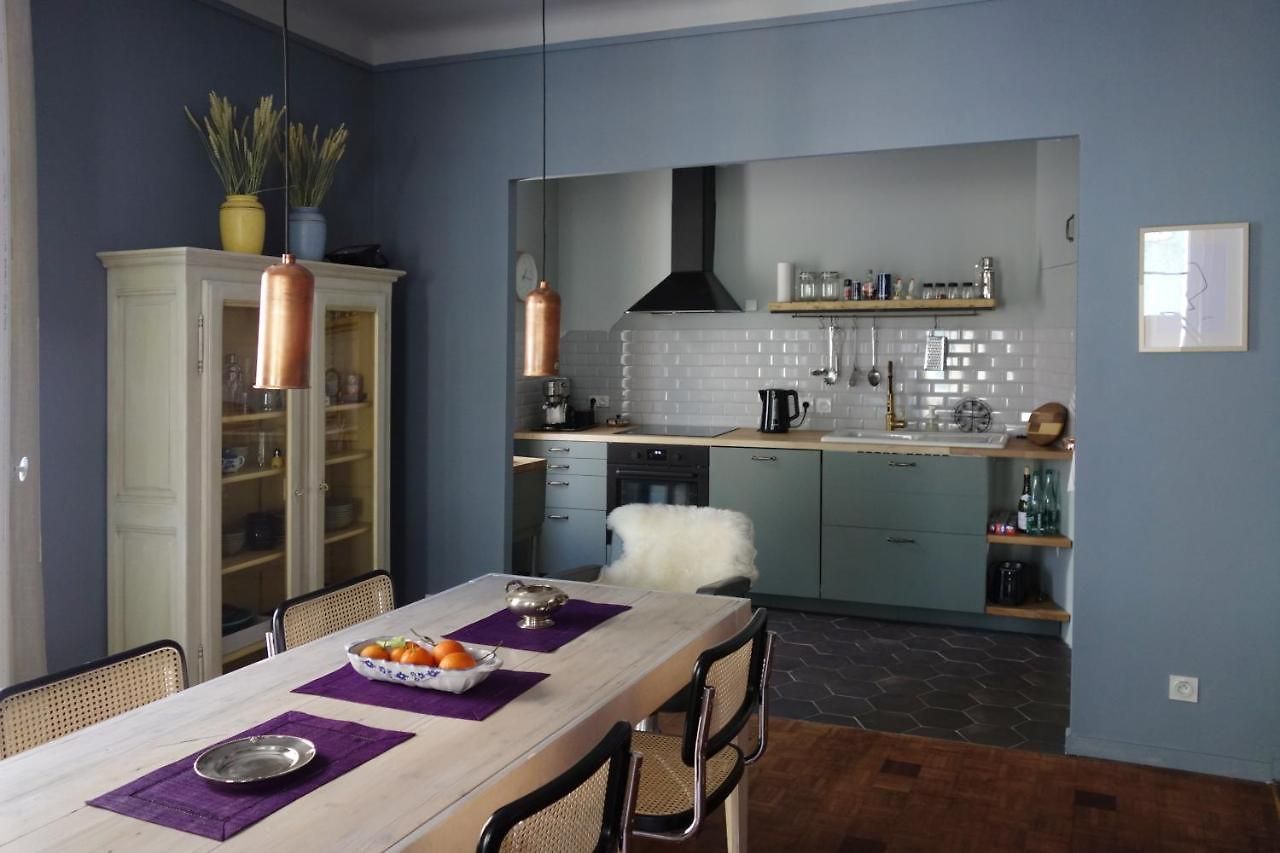 Modern, Traditional , Bright And Stylish Appartement Nice