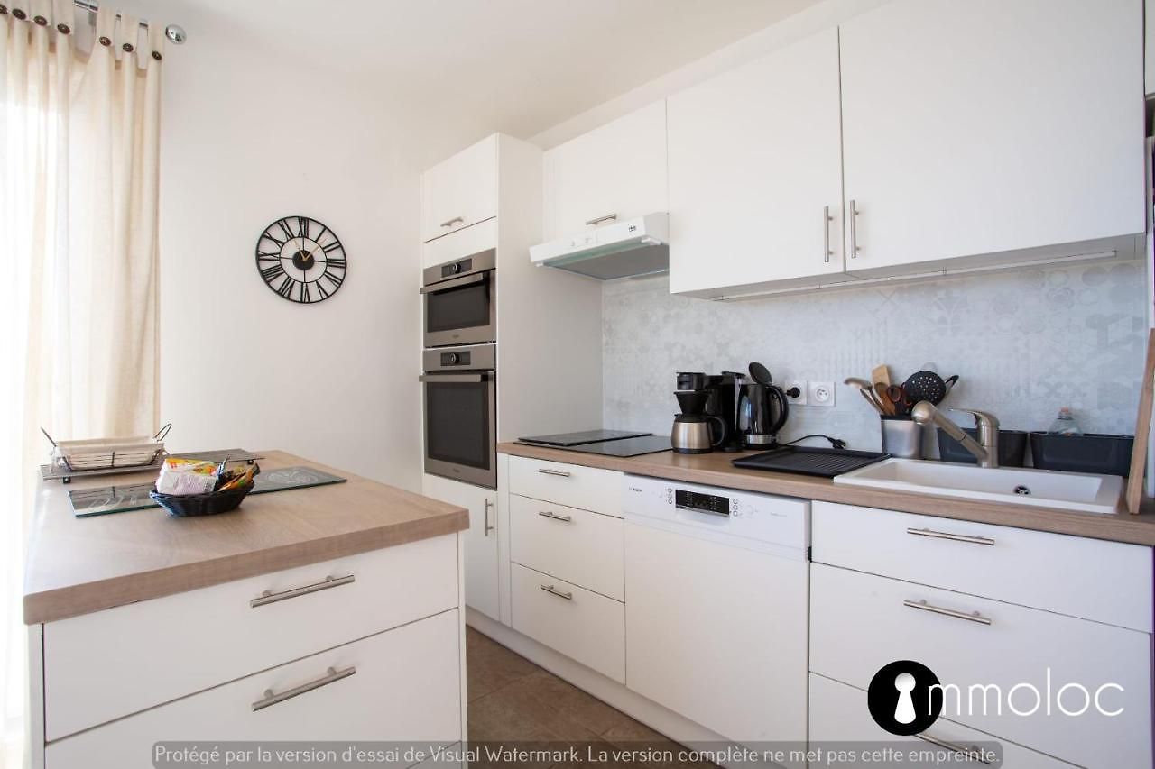 Air-conditioned With Pool Garage In A Luxury Hébergement de vacances *