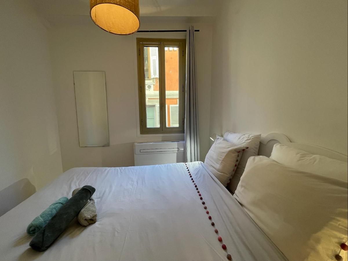 Renting - Jaures - Cosy Flat - Old Town - Great View - Aircon Appartement Nice