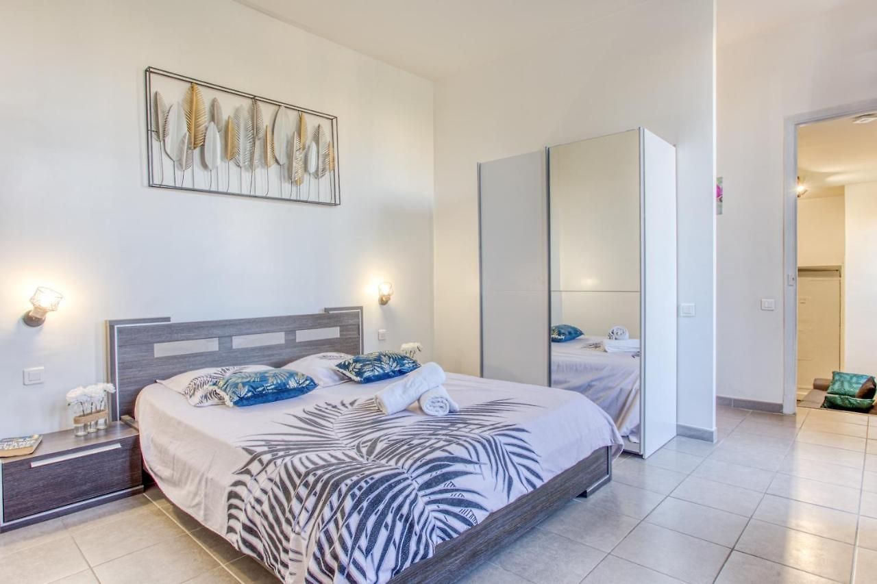 Le Jean Jaures - Refait A Neuf, Lumineux, Long Balcon, Jolie Vue, Wifi, Coeur Vieux-nice Apartment Nice