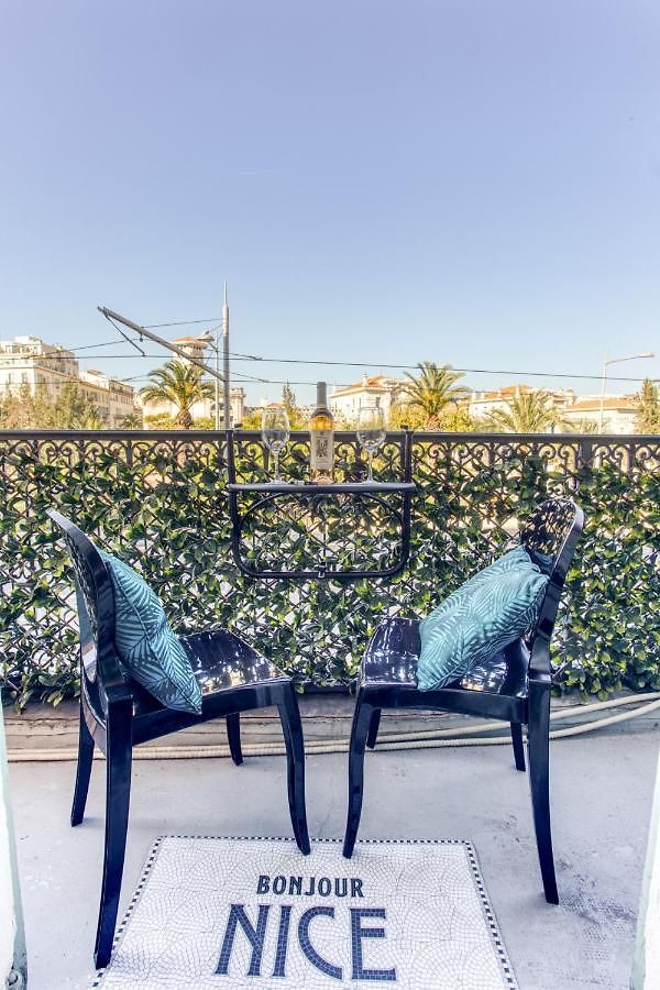 Apartment Le Jean Jaures - Refait A Neuf, Lumineux, Long Balcon, Jolie Vue, Wifi, Coeur Vieux-nice Nice