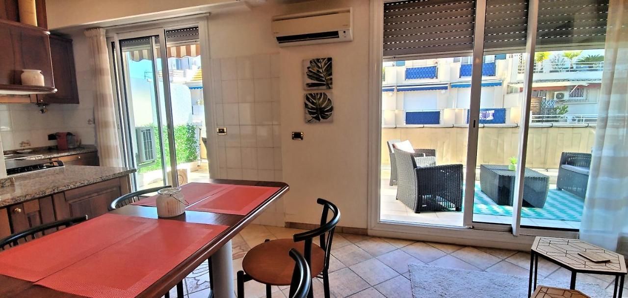 Appartement Le Meyerbeer Promenade Nice