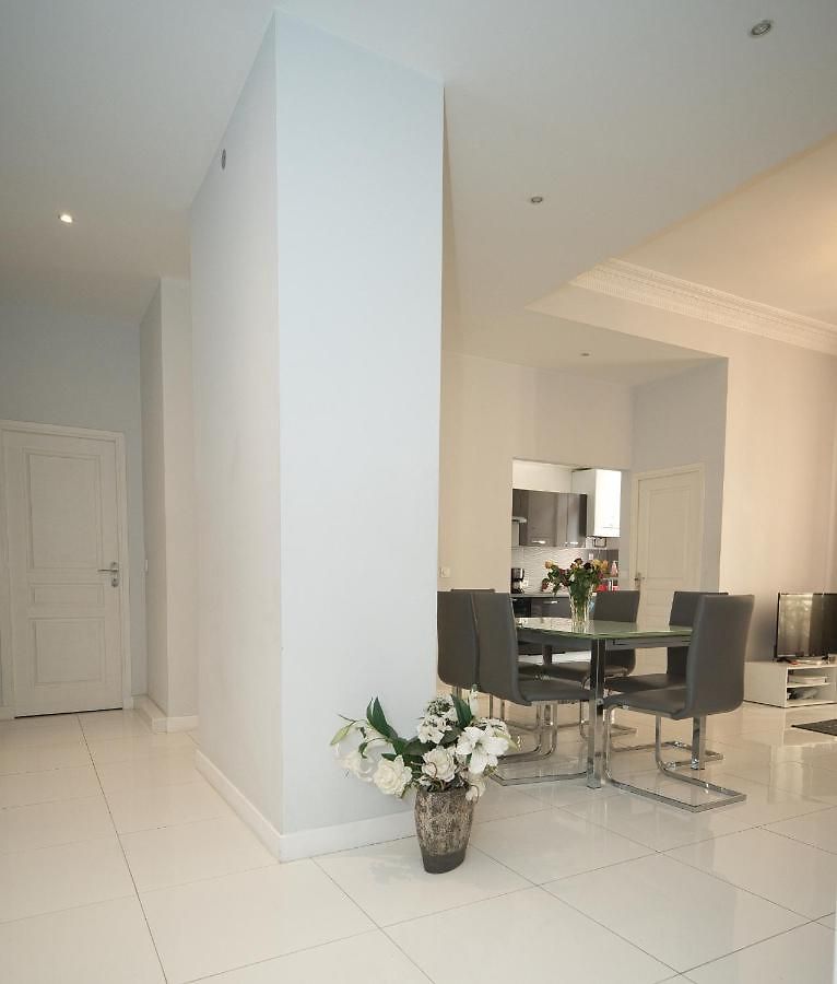 Designer Flat *