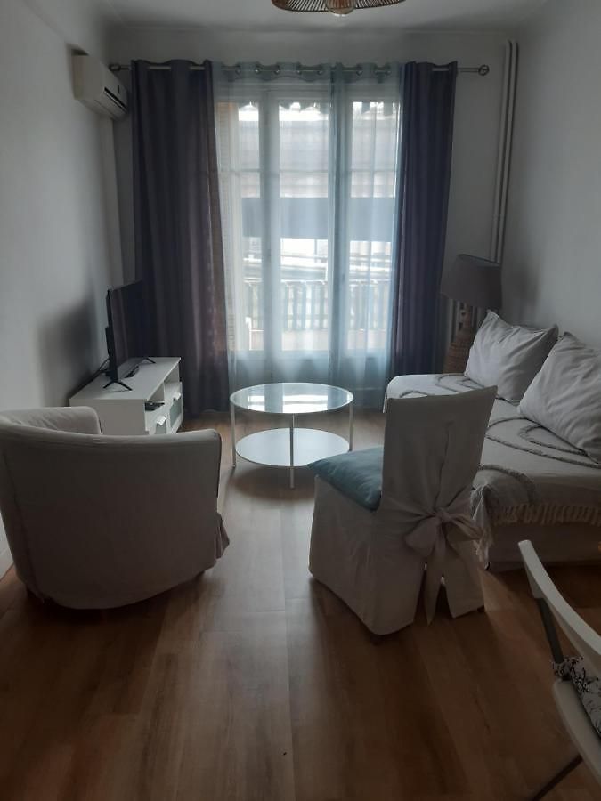 Appartement T2 Entièrement équipé, Proche Toutes Commodités