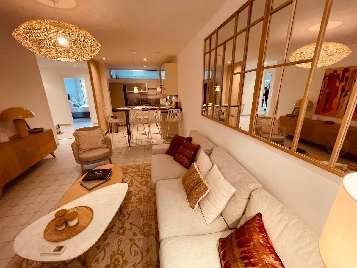 Renting - Paganini - Spacious - 2 Bedrooms - King Bed - Bathtub - Heart Of Appartement Nice