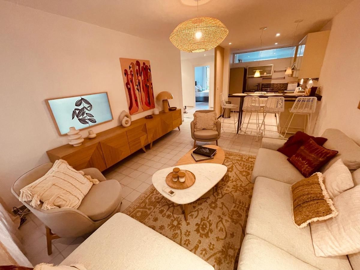Appartement Renting - Paganini - Spacious - 2 Bedrooms - King Bed - Bathtub - Heart Of Nice