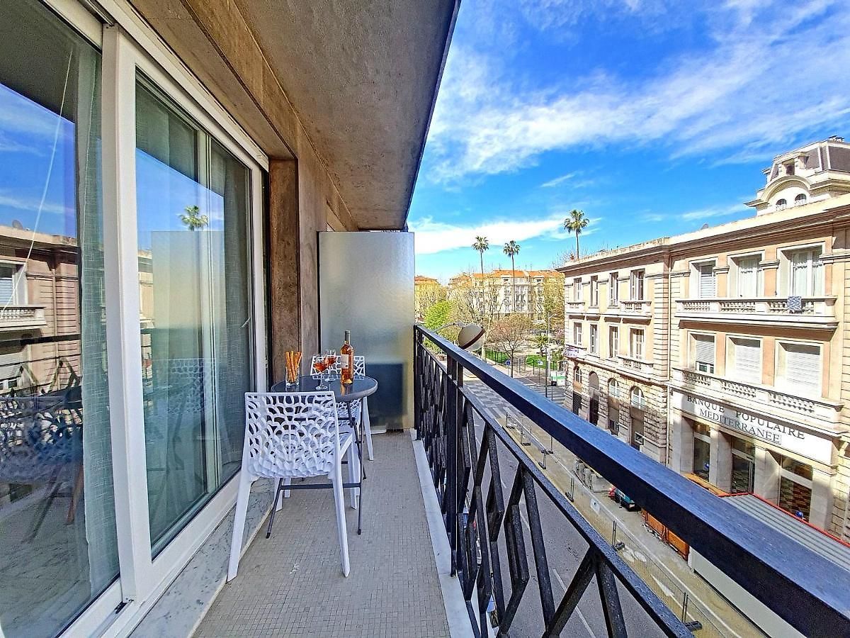 Nestor&jeeves - Floreal - - Close Sea Appartement