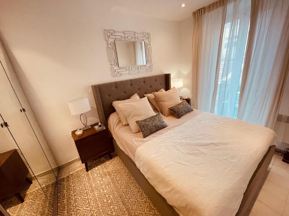 Renting - Paganini - Spacious - 2 Bedrooms - King Bed - Bathtub - Heart Of Appartement Nice