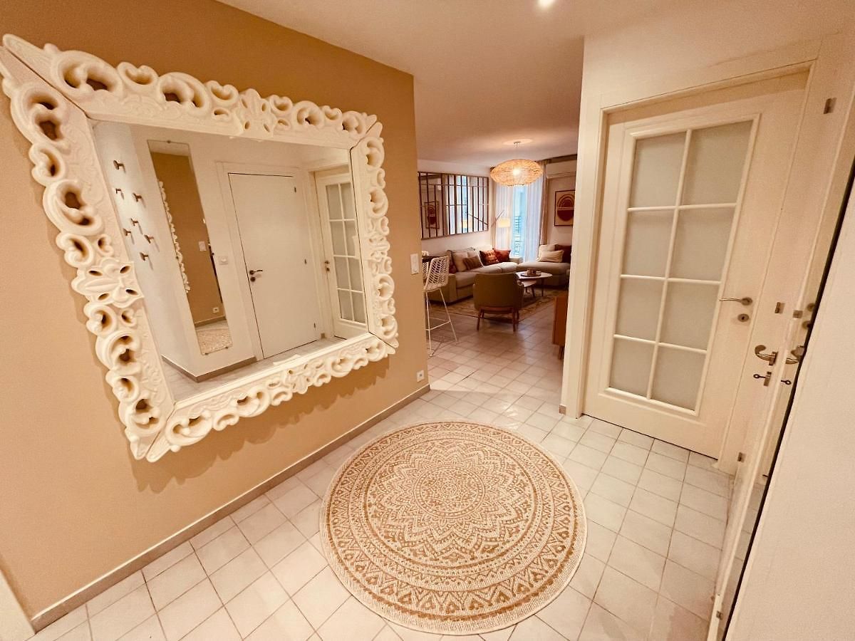 Renting - Paganini - Spacious - 2 Bedrooms - King Bed - Bathtub - Heart Of Appartement Nice