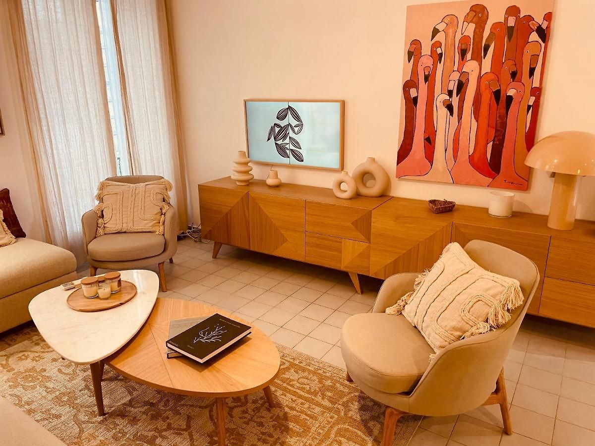 Appartement Renting - Paganini - Spacious - 2 Bedrooms - King Bed - Bathtub - Heart Of Nice