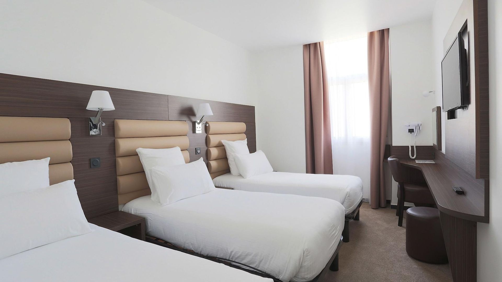 Annexe Hotel