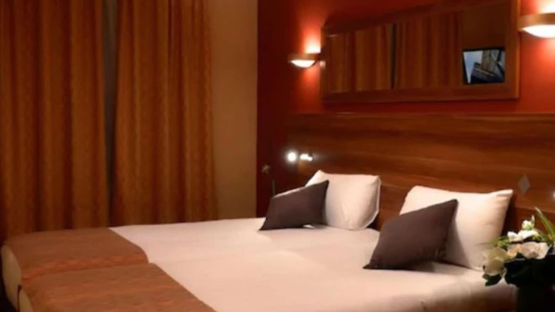Mini-hôtel Share 3*