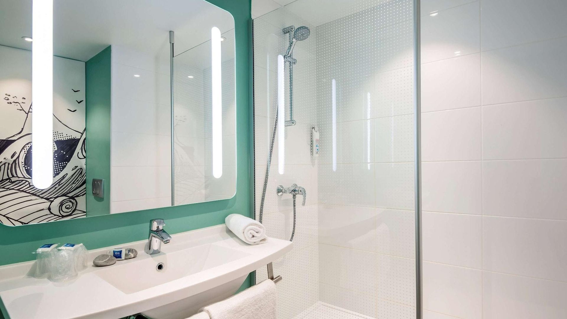 Ibis Budget Californie Lenval 2* Nice