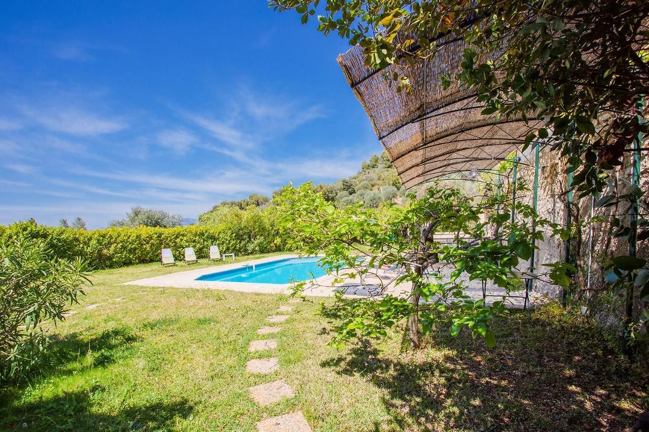 Villa Vinaigrier Hills Vi3086 By Riviera Homes *