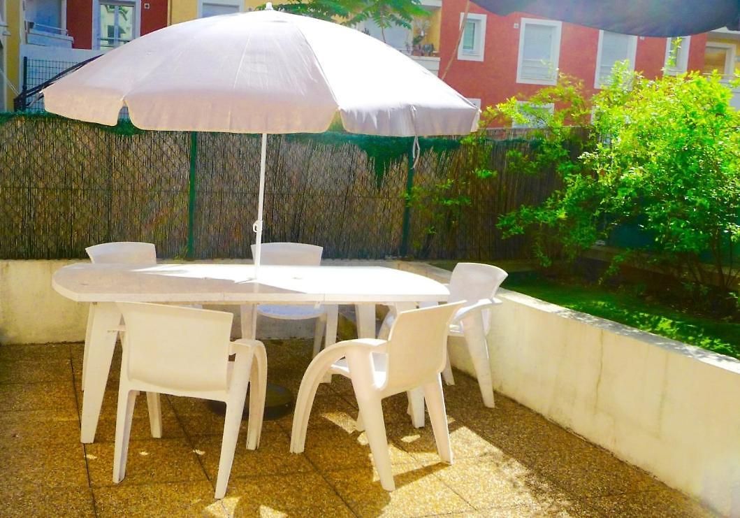 Studio-terrasse A Carras Nice