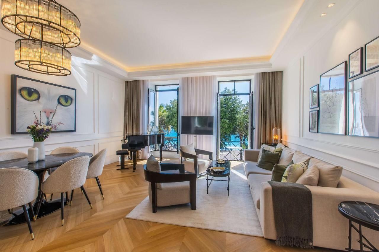 Quai Promenade Neuf Face Balcon Climatisation Appartement