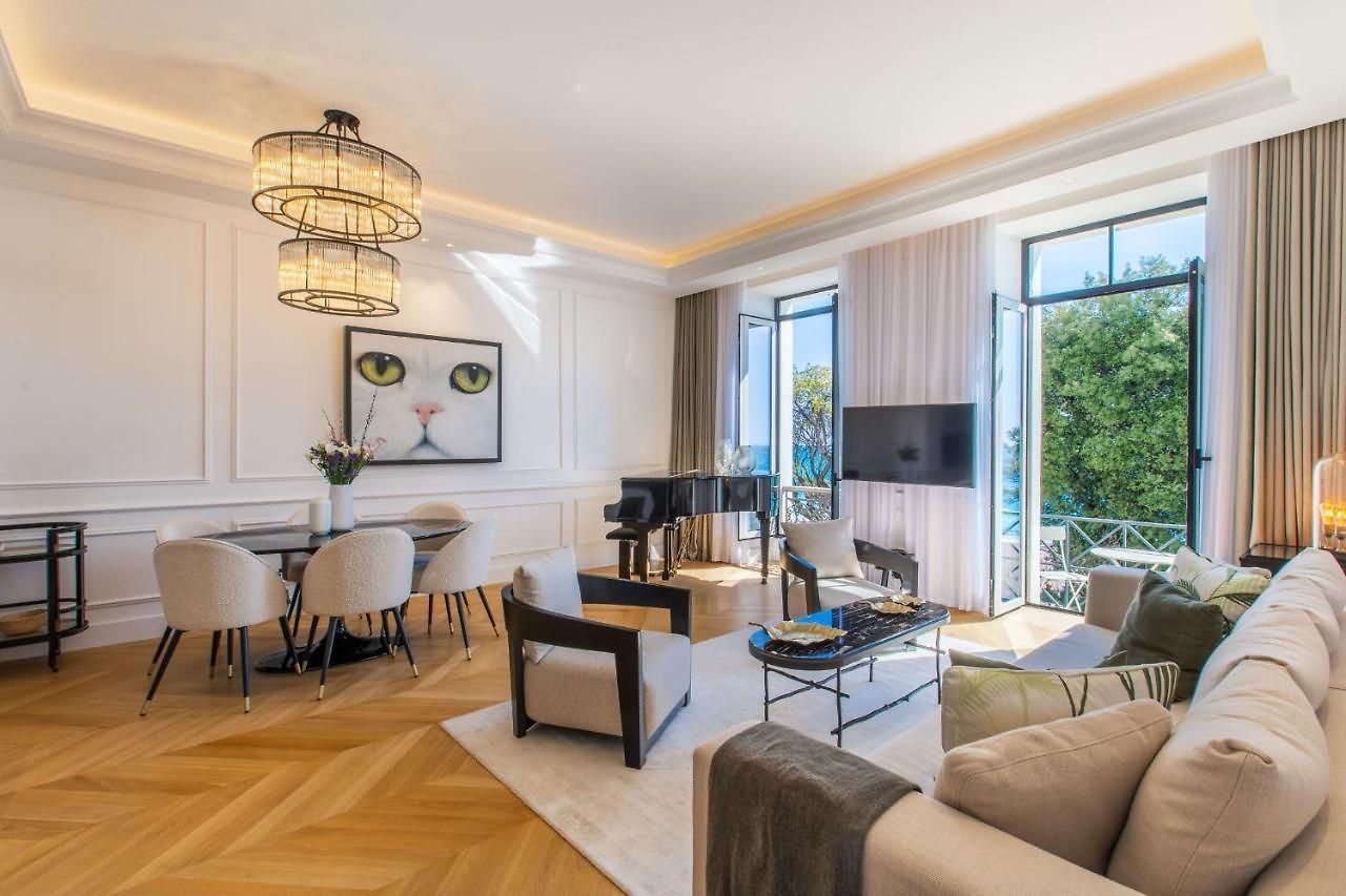 Quai Promenade Neuf Face Balcon Climatisation Appartement