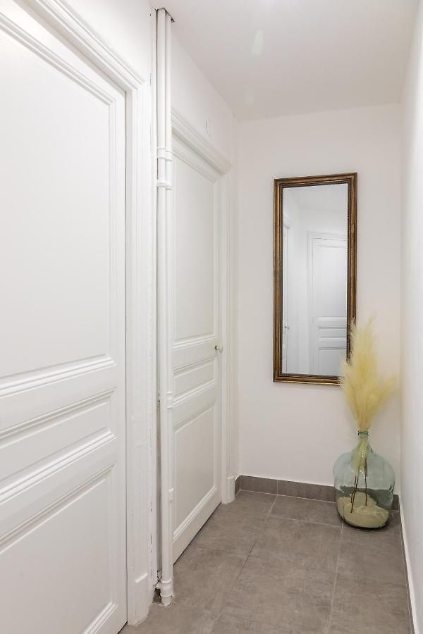 Lovely With Terrace Centre Appartement *