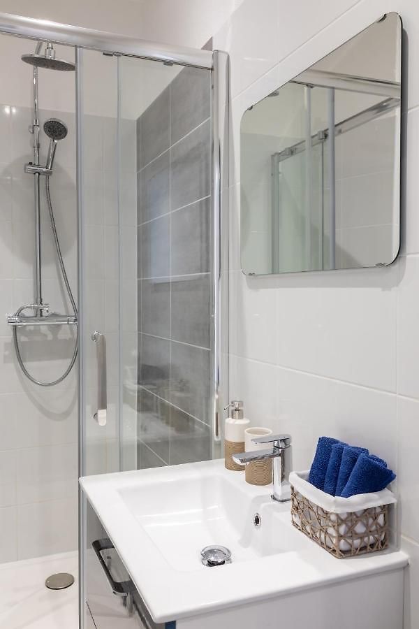 Lovely With Terrace Centre Appartement *