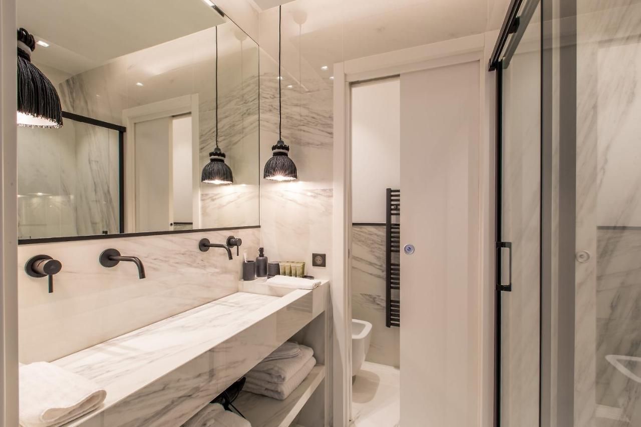 Appartement Quai Promenade Neuf Face Balcon Climatisation