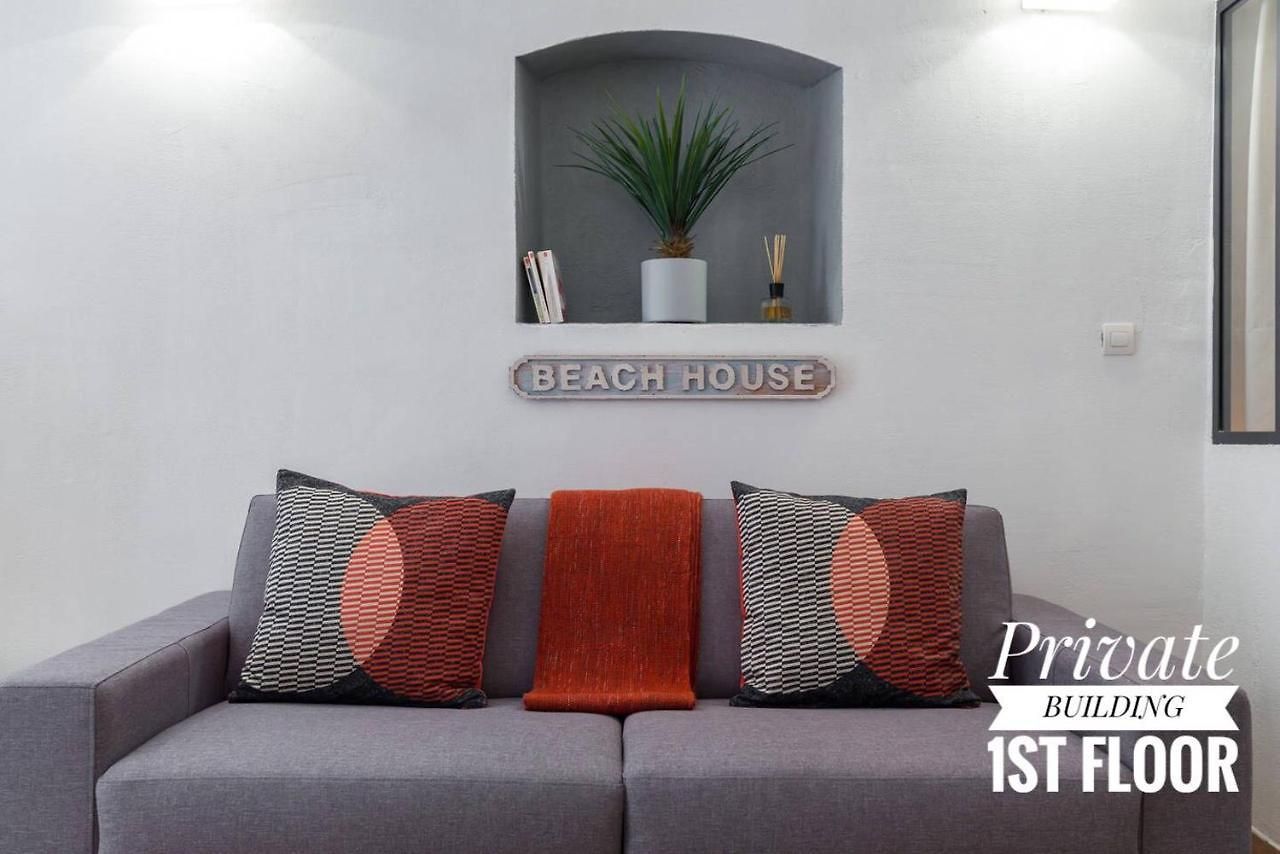 Private Building, 4 Apts, Unique At Nice- Old Town *