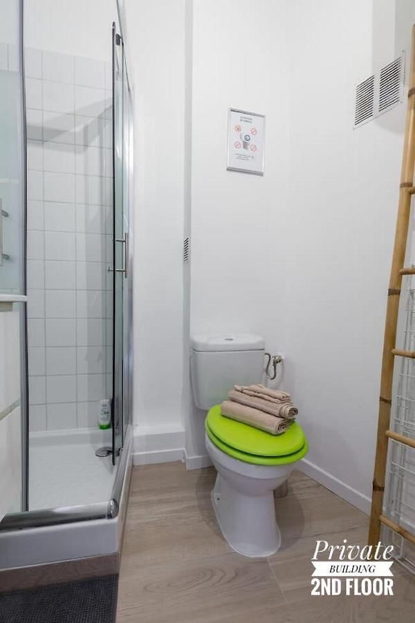 Appartement Private Building, 4 Apts, Unique At Nice- Old Town