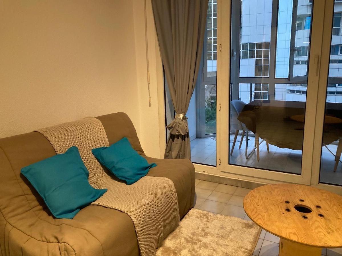 Proche Cosy 2p 28m Nice
