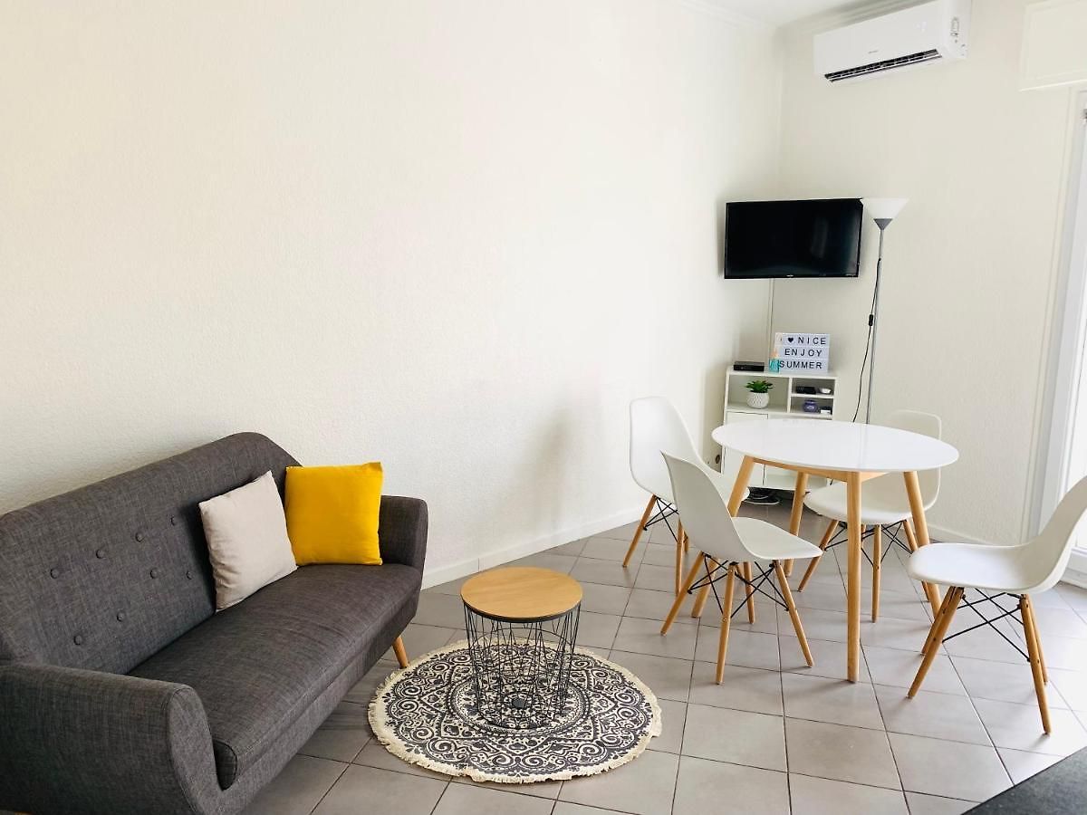 4 Pieces A 100 M De La Appartement *