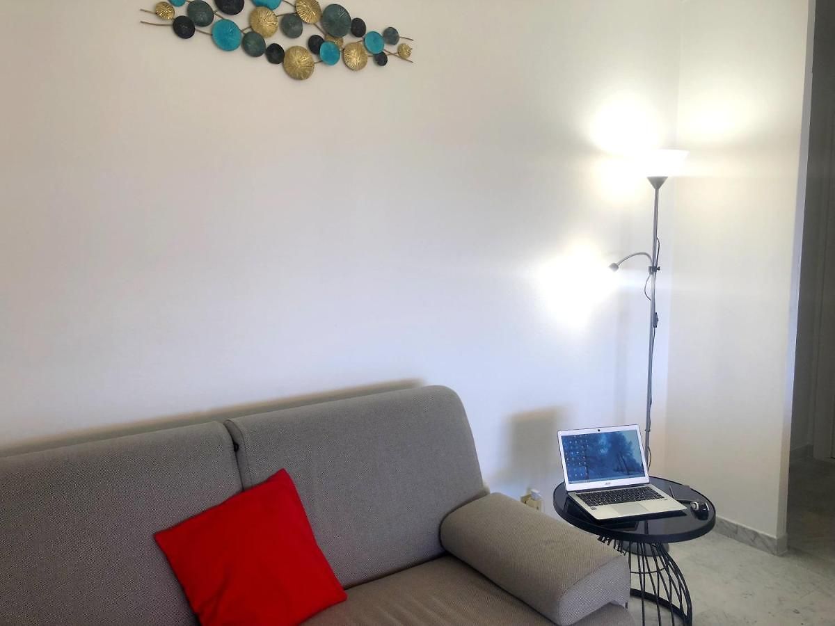 Oasis Méditerranéen Piscine&parking Calme Absolu Appartement