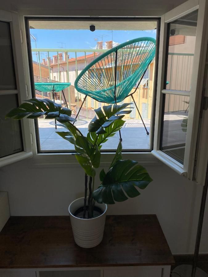 Cozy With Terrace - Old Town Appartement