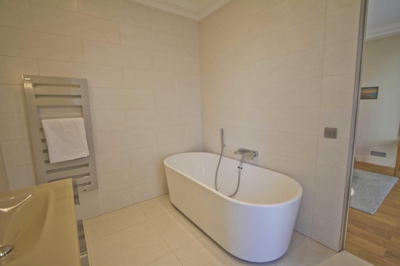 Appartement Sea Front Cedres Promenade Nice