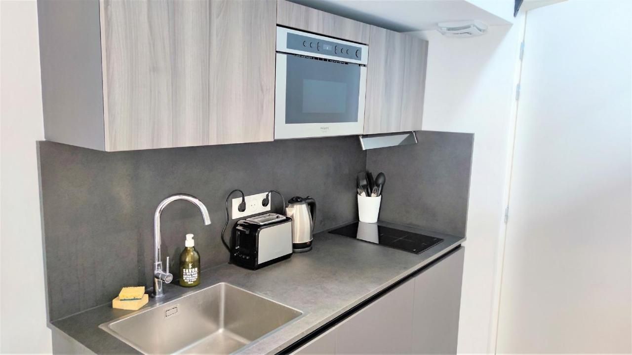 Appartement Delille Centre 14 *