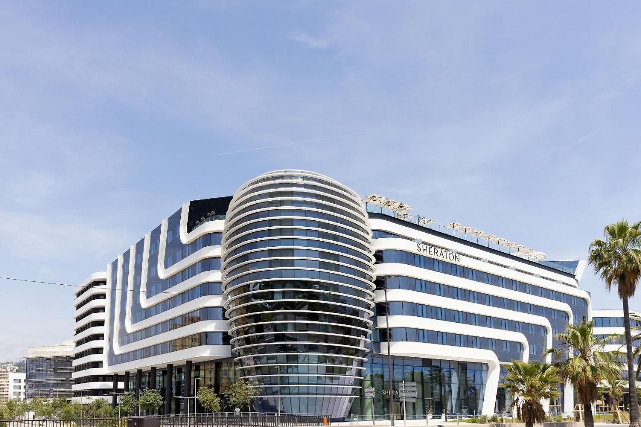 Sheraton Hotel 4*