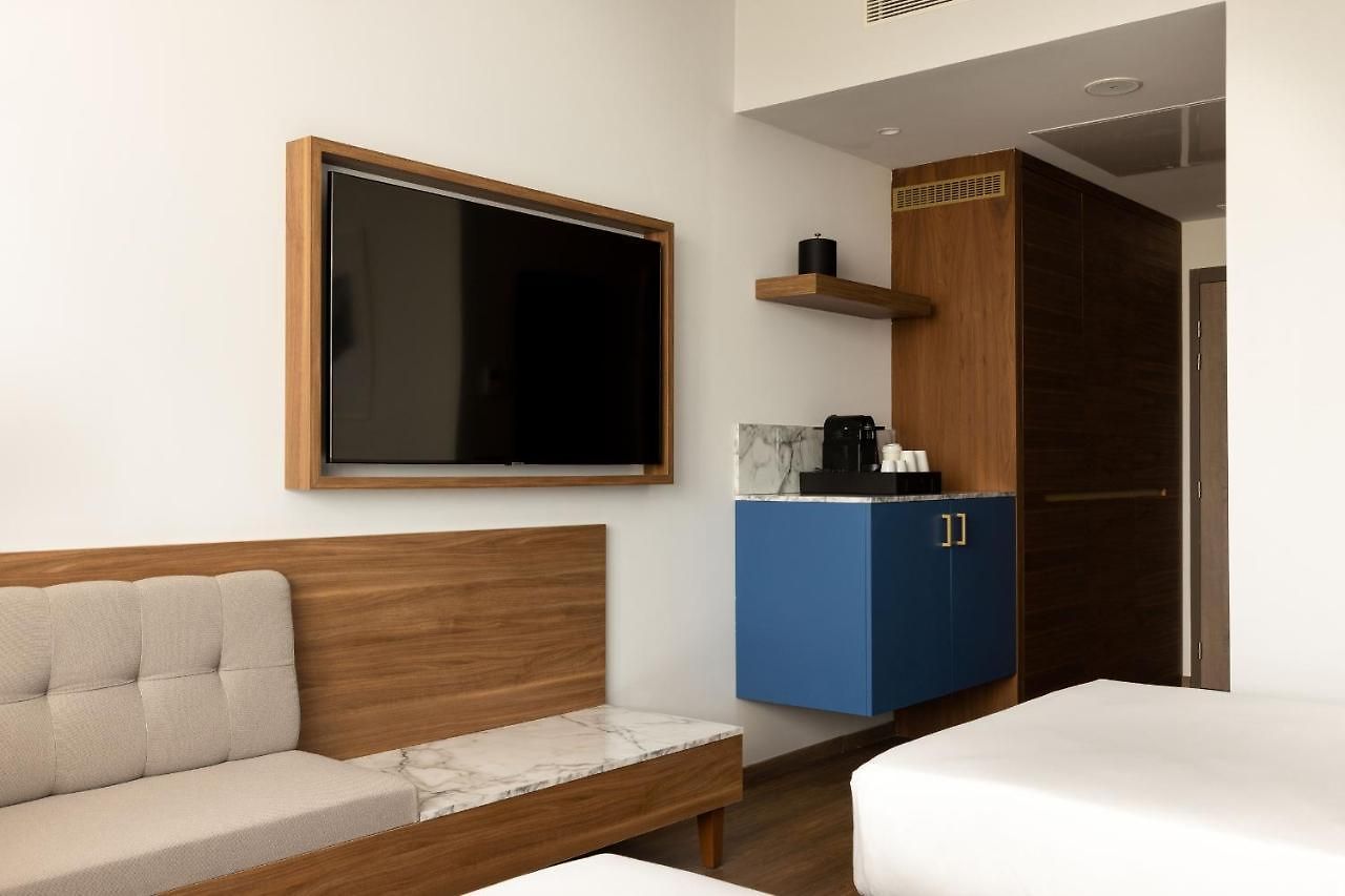 Sheraton 4* Nice