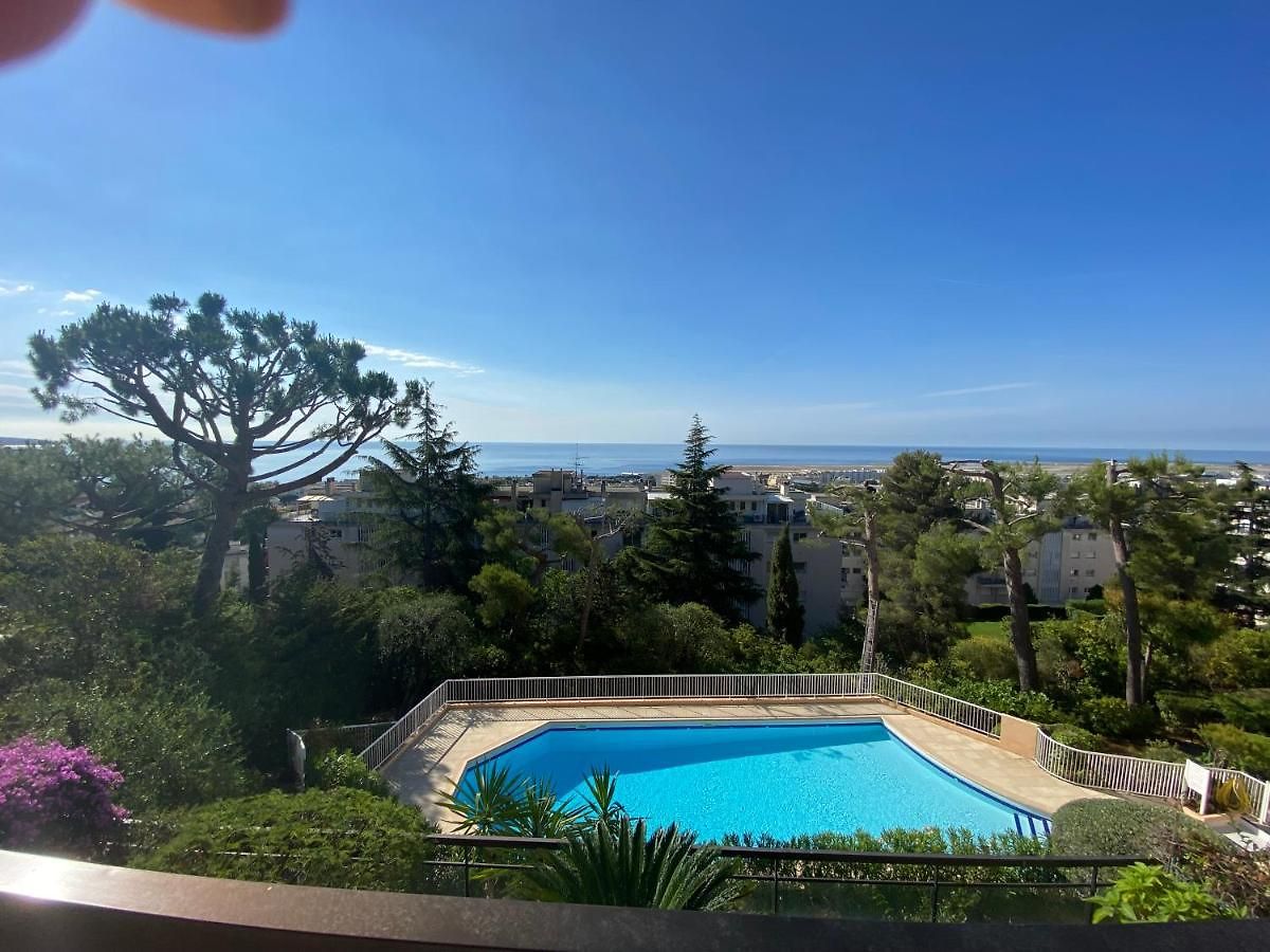 Sea View Pool Terrace Air Conditioning Quiet Appartement