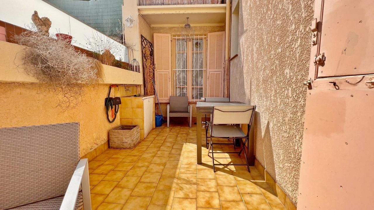 Le Saint Honore A 500 Metres A Pied De La Appartement
