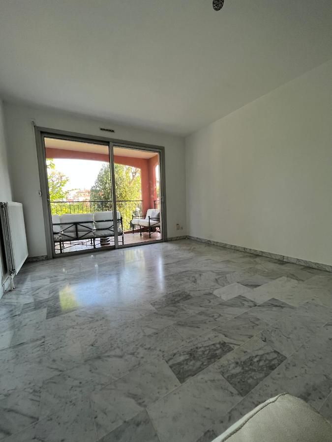 Appartement 2 Pièces Avec Terrasse En Résidence Privée Nice